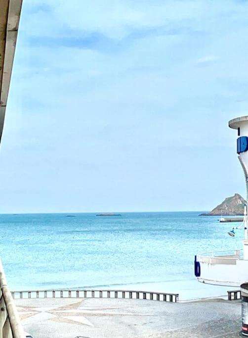 Les Bains Studio Vue Mer Pleneuf-Val-Andre Buitenkant foto